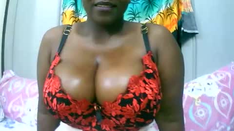 sexxi_ebony online show from November 27, 3:14 pm