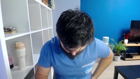 Tommy online show from February 3, 8:03 pm