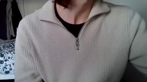 Snapshot of sexxxy_adam chatting on November 26, 10:38 am Adam online show from November 26, 10:38 am