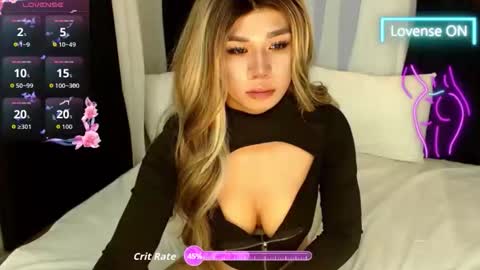 Snapshot of sexxxy_phoenix chatting on April 30, 6:58 pm sexxxy_phoenix online show from April 30, 6:58 pm