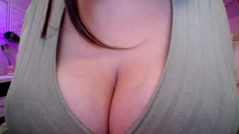 Princess online show from April 17, 2:14 am