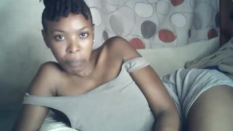 sexxy_curvy23 online show from February 14, 5:26 am