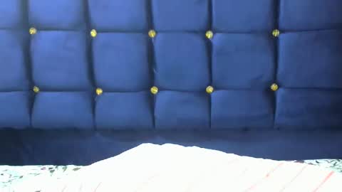 Snapshot of sexxy_triza chatting on March 16, 7:34 am triza online show from March 16, 7:34 am