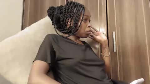 ivy online show from April 13, 9:48 am