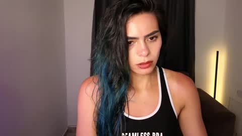  Angie   online show from April 23, 2:46 am