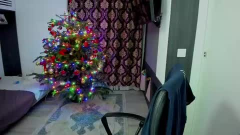 Snapshot of sexxymuscles4u chatting on January 10, 2:52 pm Sexxymuscles4U online show from January 10, 2:52 pm