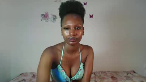 sexxypixie online show from April 2, 9:40 am