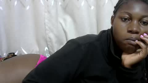 Snapshot of sexxytimmy2 chatting on January 4, 10:49 am sexxytimmy2 online show from January 4, 10:49 am