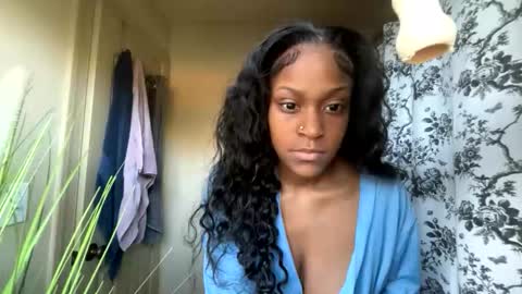 Snapshot of sexxyynini chatting on March 25, 12:11 pm sexxyynini online show from March 25, 12:11 pm