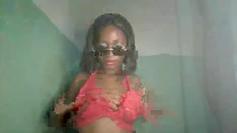 Snapshot of sexy41646 chatting on January 9, 5:48 pm sexy41646 online show from January 9, 5:48 pm