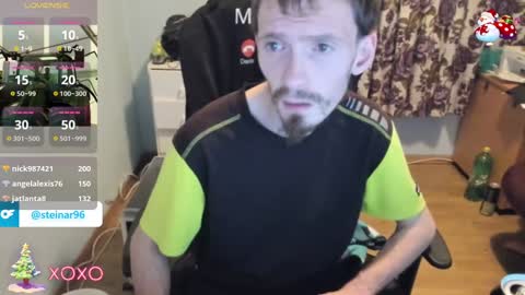 Snapshot of sexy432629 chatting on December 17, 5:26 pm evry tip help me to buy a new car 111-1111-111111 tk online show from December 17, 5:26 pm