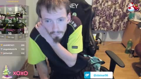 Snapshot of sexy432629 chatting on December 17, 8:32 pm evry tip help me to buy a new car 111-1111-111111 tk online show from December 17, 8:32 pm