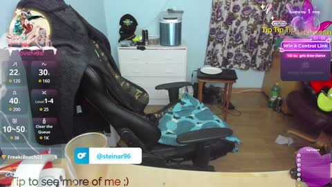 Snapshot of sexy432629 chatting on December 30, 4:51 pm evry tip help me to buy a new car 111-1111-111111 tk online show from December 30, 4:51 pm