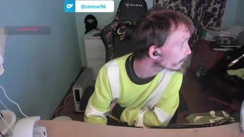 Snapshot of sexy432629 chatting on January 8, 6:09 pm evry tip help me to buy a new car 111-1111-111111 tk online show from January 8, 6:09 pm