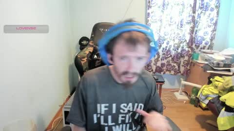 Snapshot of sexy432629 chatting on January 12, 9:08 am evry tip help me to buy a new car 111-1111-111111 tk online show from January 12, 9:08 am