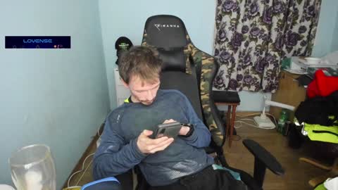 Snapshot of sexy432629 chatting on January 24, 5:32 pm evry tip help me to buy a new car 111-1111-111111 tk online show from January 24, 5:32 pm