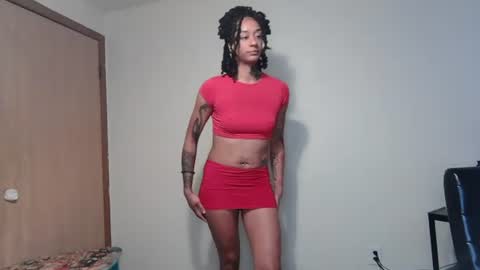 sexy6foot online show from June 24, 1:59 am