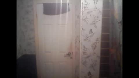 Snapshot of sexy787411 chatting on February 25, 7:34 pm sexy787411 online show from February 25, 7:34 pm