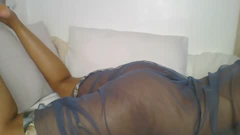 Snapshot of sexy__rhian chatting on January 16, 10:41 am sexy rhian online show from January 16, 10:41 am