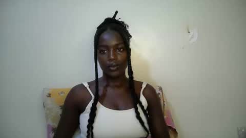 Snapshot of sexy_alia1 chatting on February 8, 2:09 pm sexy_alia1 online show from February 8, 2:09 pm