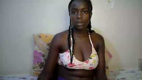 Snapshot of sexy_alia1 chatting on February 11, 7:08 pm sexy_alia1 online show from February 11, 7:08 pm