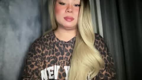 Snapshot of sexy_and_iknewit chatting on February 11, 4:01 pm BREANNA online show from February 11, 4:01 pm