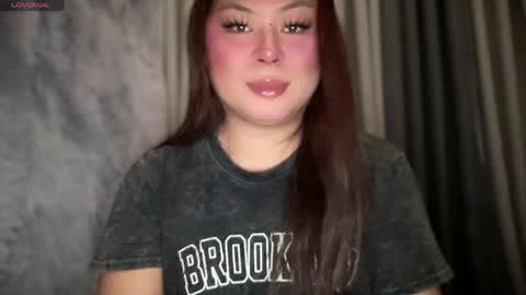 BREANNA online show from March 30, 3:07 am