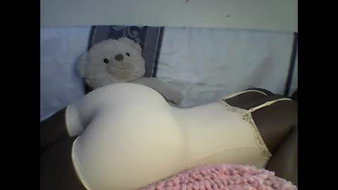 Ann online show from February 28, 12:00 am