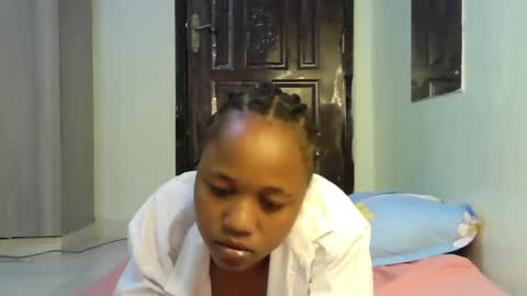 Snapshot of sexy_ariana_2 chatting on January 29, 3:22 am Ariana online show from January 29, 3:22 am