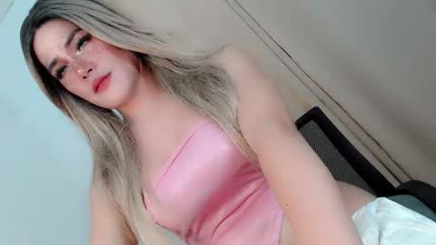 Haley Blaire online show from September 26, 11:20 pm