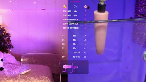 Snapshot of sexy_blonde_doll chatting on February 3, 4:04 am Lina online show from February 3, 4:04 am