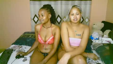 sexy_bluegirl online show from November 8, 3:12 pm