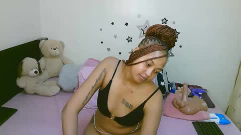 sexy_bluegirl online show from January 18, 11:58 am