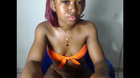 sexy_bluey247 online show from October 24, 3:03 am