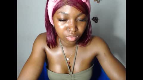 sexy_bluey247 online show from October 30, 7:14 pm