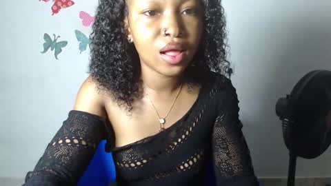 sexy_bluey247 online show from November 27, 6:04 am