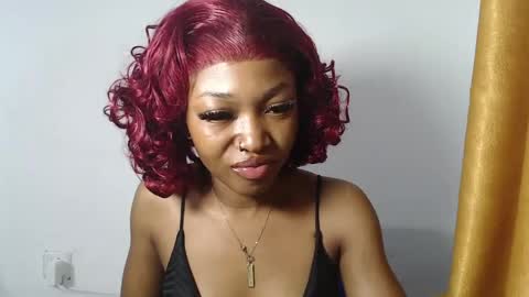 sexy_bluey247 online show from May 27, 2:19 am