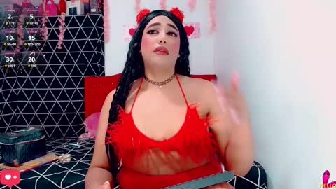 sexy_brunette2590 online show from February 12, 9:21 pm