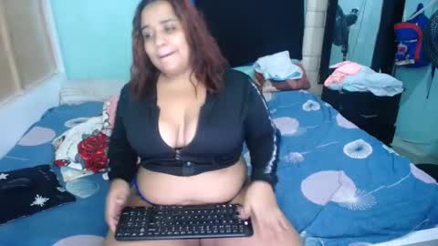 sexy_charlotte22 online show from December 28, 3:58 am