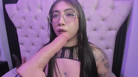  C R I S T A L  online show from March 17, 10:13 pm