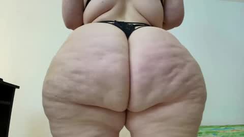 karla           instagram  online show from January 24, 8:11 pm