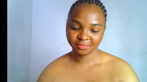 Clara online show from December 4, 7:06 am