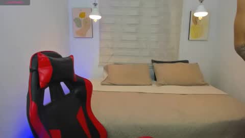 sexy_girl__777 online show from October 5, 11:57 pm