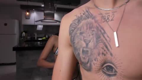 WENDY  MAX  AND VICKY online show from March 1, 4:47 am