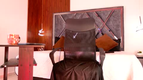 Dafne online show from February 17, 11:40 am