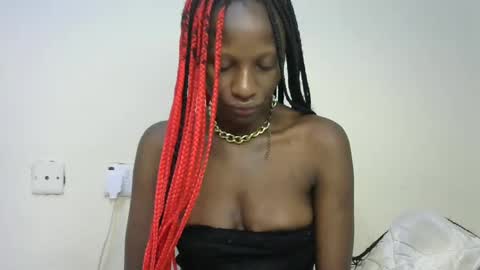 Snapshot of sexy_jojoh chatting on December 9, 12:51 pm sexy jojoh online show from December 9, 12:51 pm