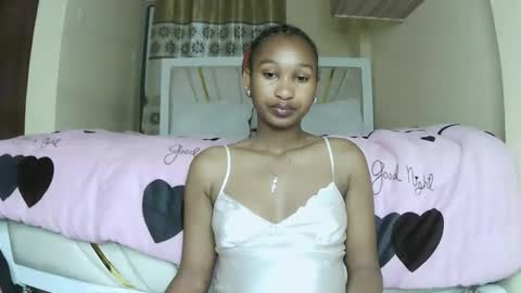 Snapshot of sexy_joyline chatting on June 7, 1:21 am joy online show from June 7, 1:21 am
