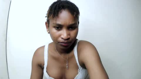 Snapshot of sexy_joyline chatting on July 14, 10:21 am joy online show from July 14, 10:21 am