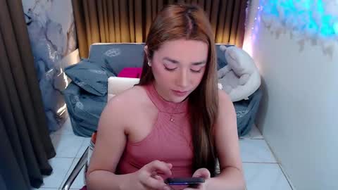 Kathy online show from December 18, 1:44 am