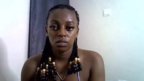 Linda online show from August 9, 8:14 pm